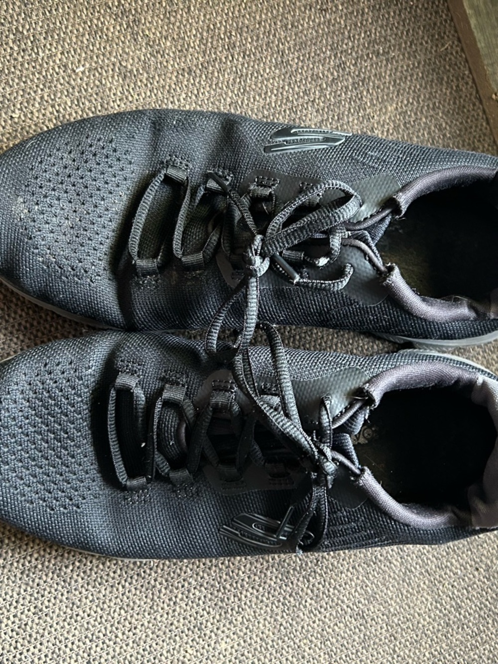Skechers Men's Black Knit Lace-Up Sneakers